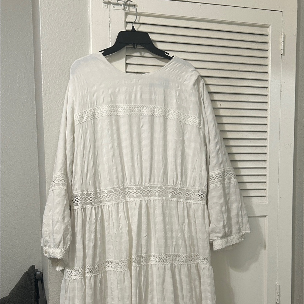 Annah Harir dress